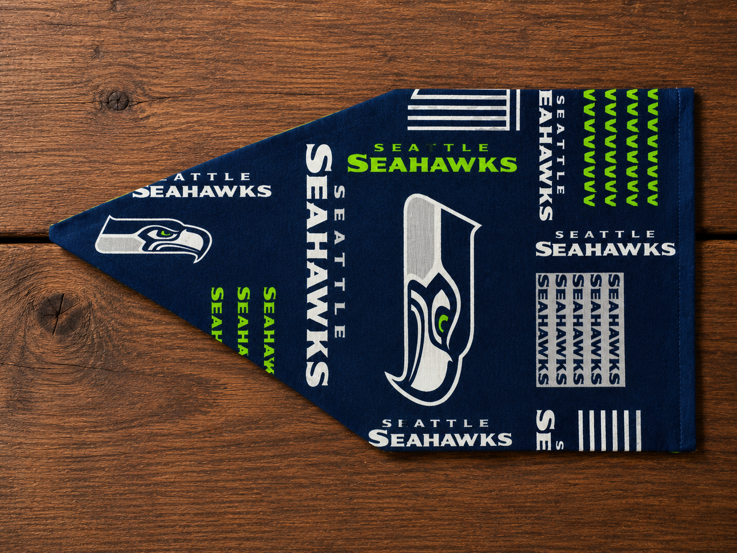 Seahawks Repeating Words/Helmet
